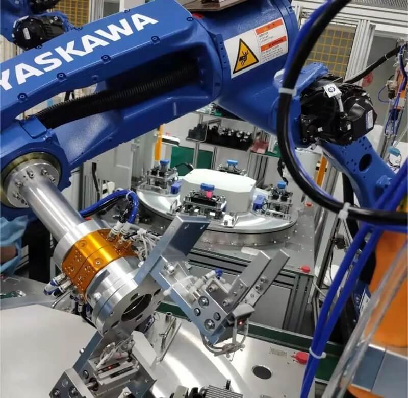 Robotic Arm Tool Changer is Used in Production of Ellipsoids for Automotive Headlights